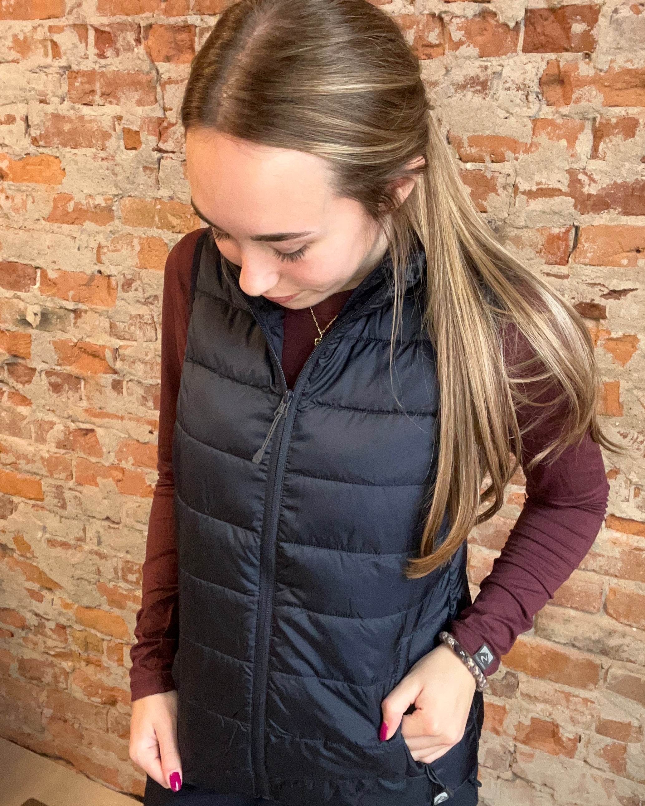 Pacific Navy Puffer-Storm Creek-The Funky Zebra Ames, Women's Fashion Boutique in Ames, Iowa