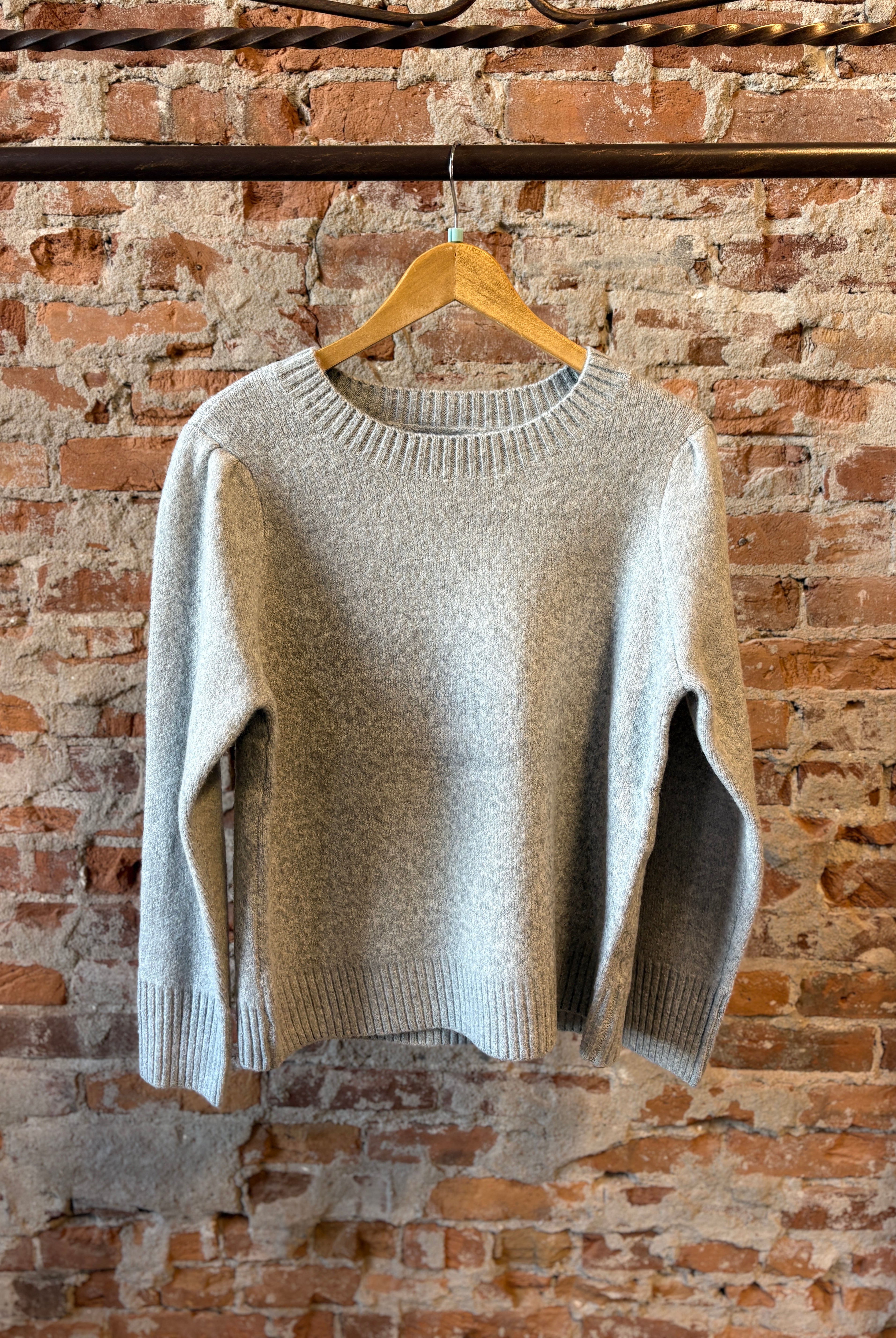 Kathryn Puff Sleeve Sweater-apparel-Staccato-The Funky Zebra Ames, Women's Fashion Boutique in Ames, Iowa