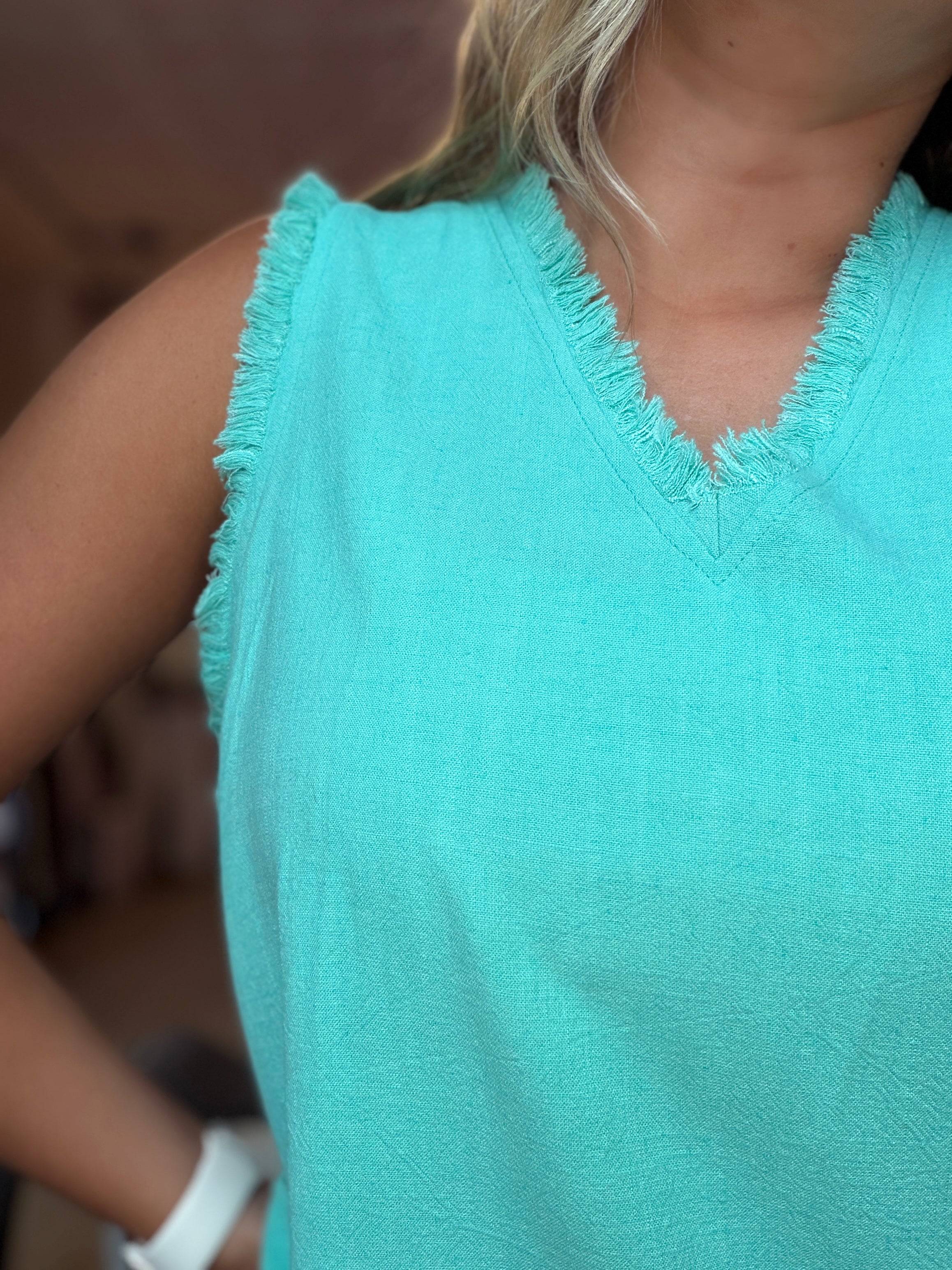 Serena Sleeveless Gauze Fringe Top-La Miel-The Funky Zebra Ames, Women's Fashion Boutique in Ames, Iowa