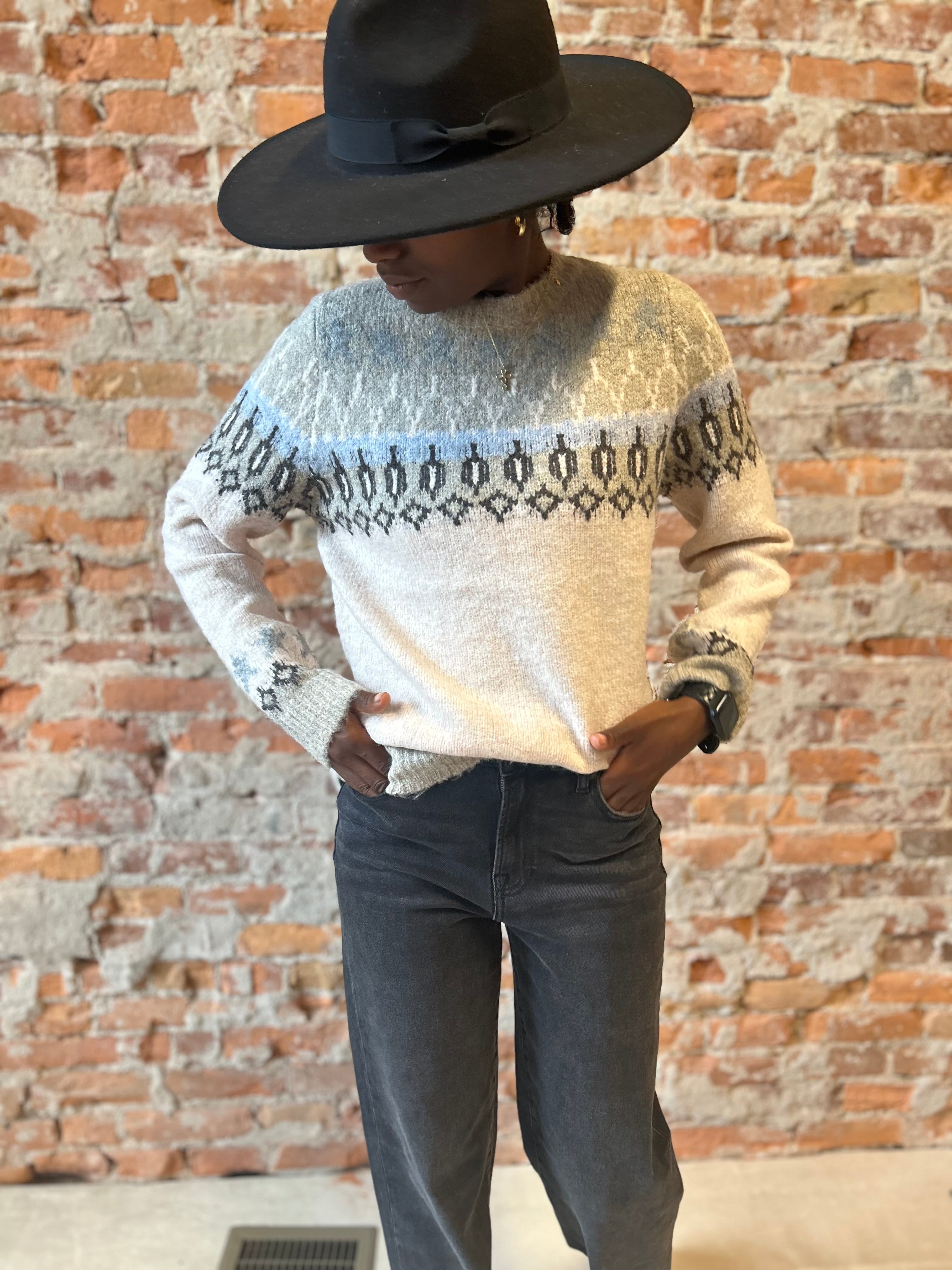 Kelsey Star Sweater-Sweaters-Thread and Supply-The Funky Zebra Ames, Women's Fashion Boutique in Ames, Iowa