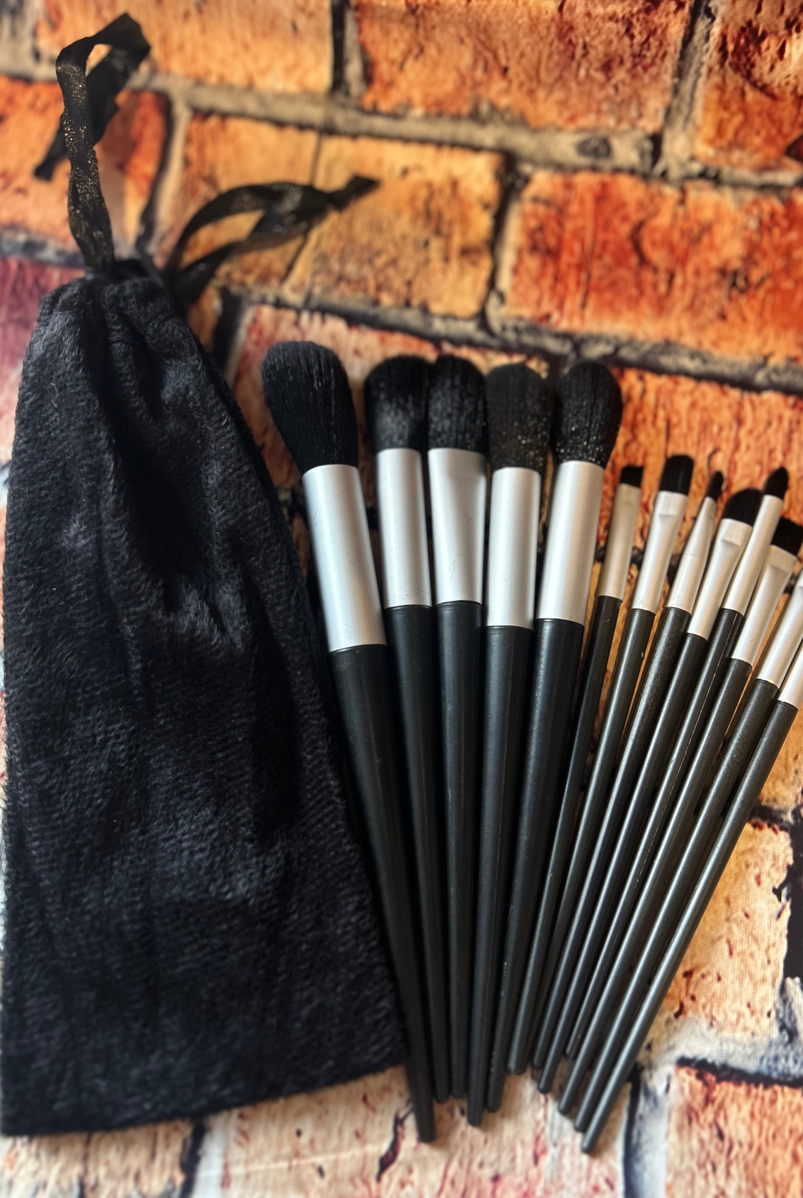 Makeup Brush Set-Accessories-Zenana-The Funky Zebra Ames, Women's Fashion Boutique in Ames, Iowa
