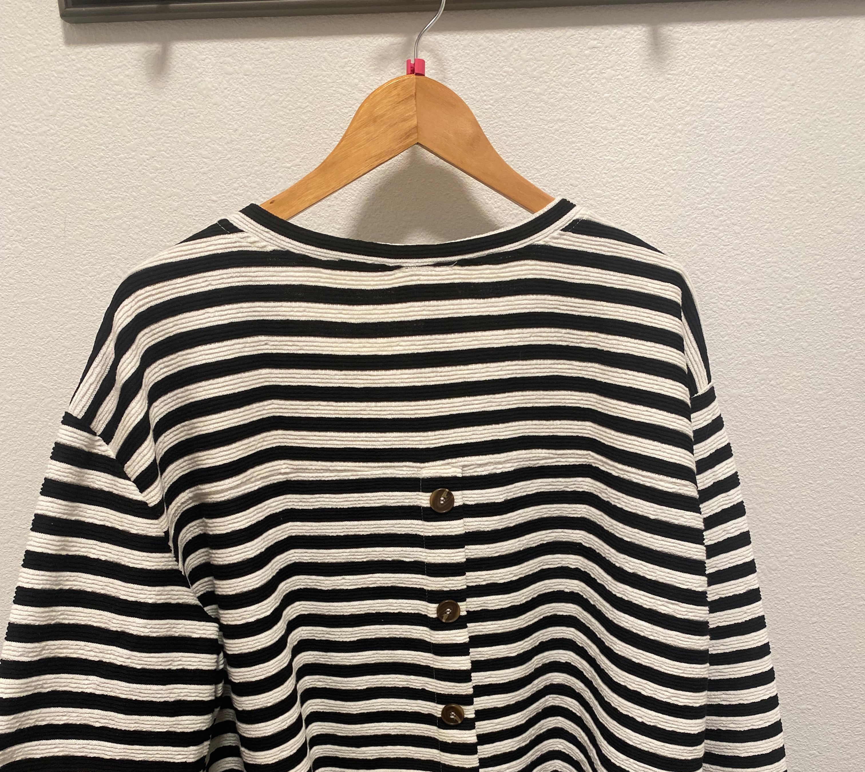 Payton Striped Split Neck Top-The Funky Zebra Ames-The Funky Zebra Ames, Women's Fashion Boutique in Ames, Iowa