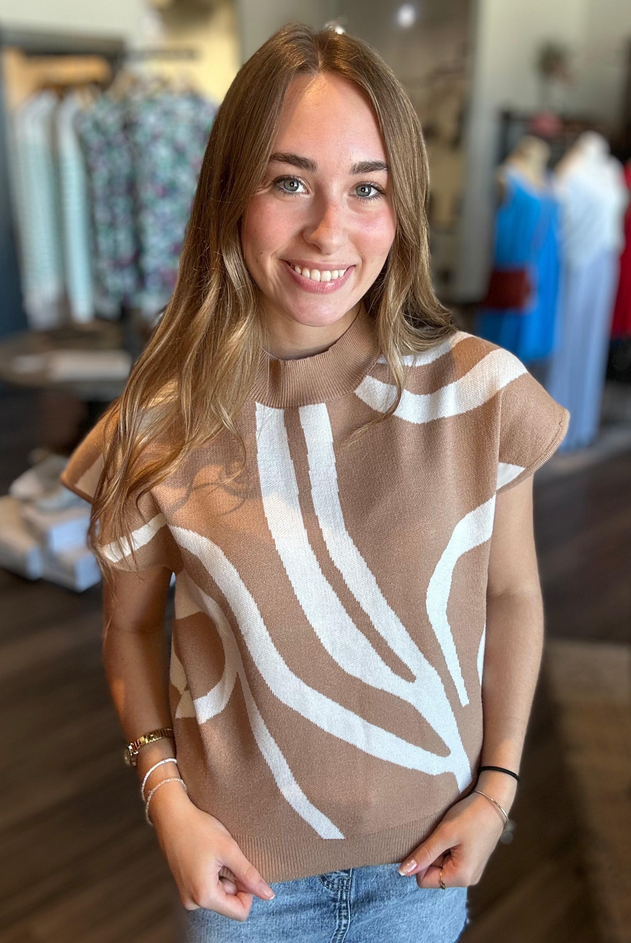 Coco Swirl Top-Eesome-The Funky Zebra Ames, Women's Fashion Boutique in Ames, Iowa