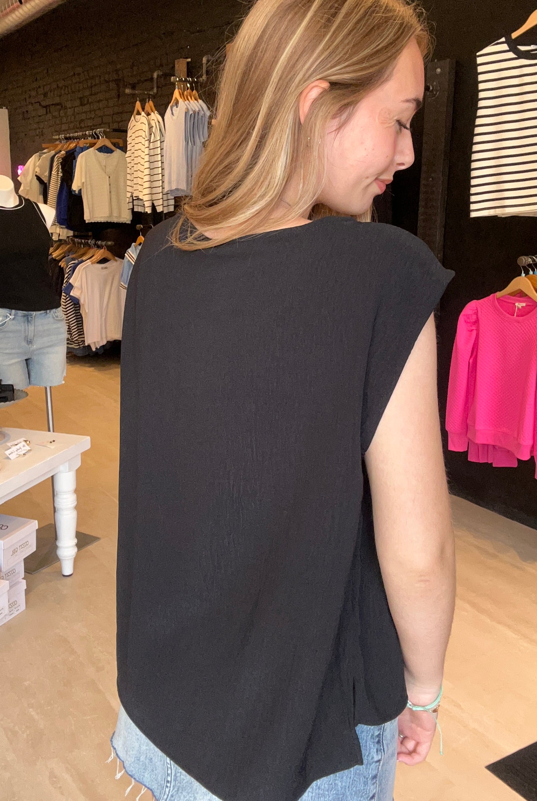 Stella Sleeveless Top-Eesome-The Funky Zebra Ames, Women's Fashion Boutique in Ames, Iowa