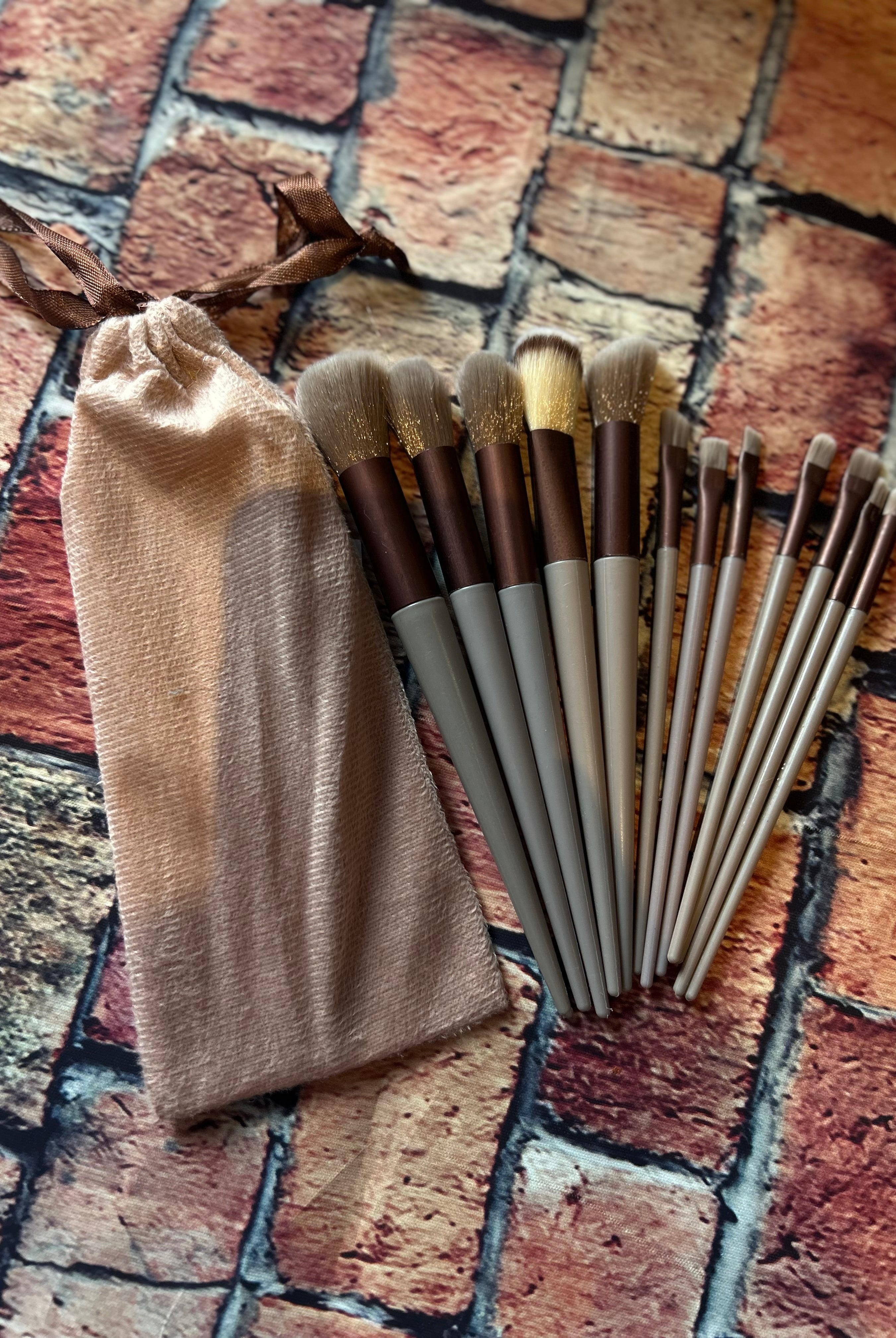 Makeup Brush Set-Accessories-Zenana-The Funky Zebra Ames, Women's Fashion Boutique in Ames, Iowa