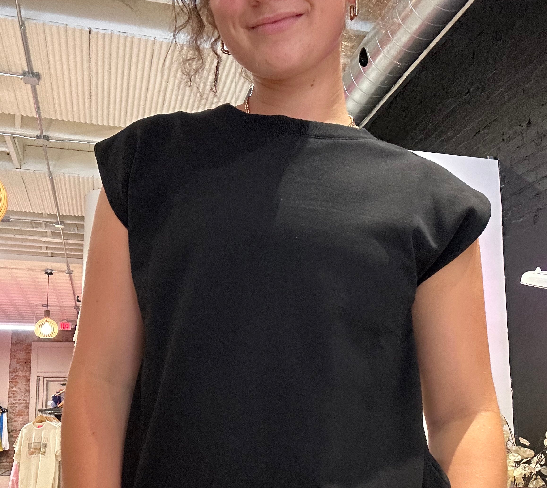 Davi Black Muscle Tee-Doe and Rae-The Funky Zebra Ames, Women's Fashion Boutique in Ames, Iowa