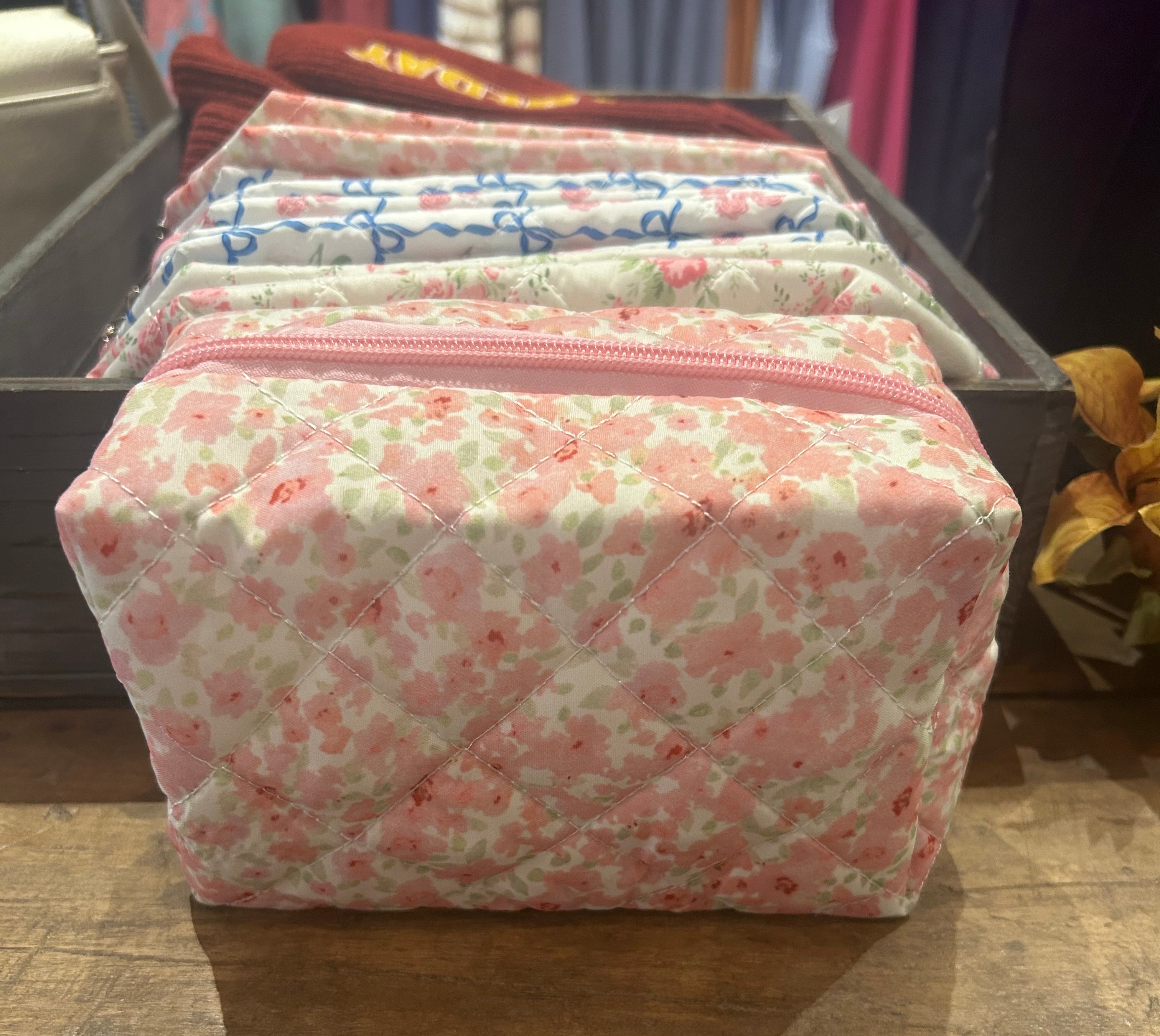 Makeup Bag-The Funky Zebra Ames-The Funky Zebra Ames, Women's Fashion Boutique in Ames, Iowa