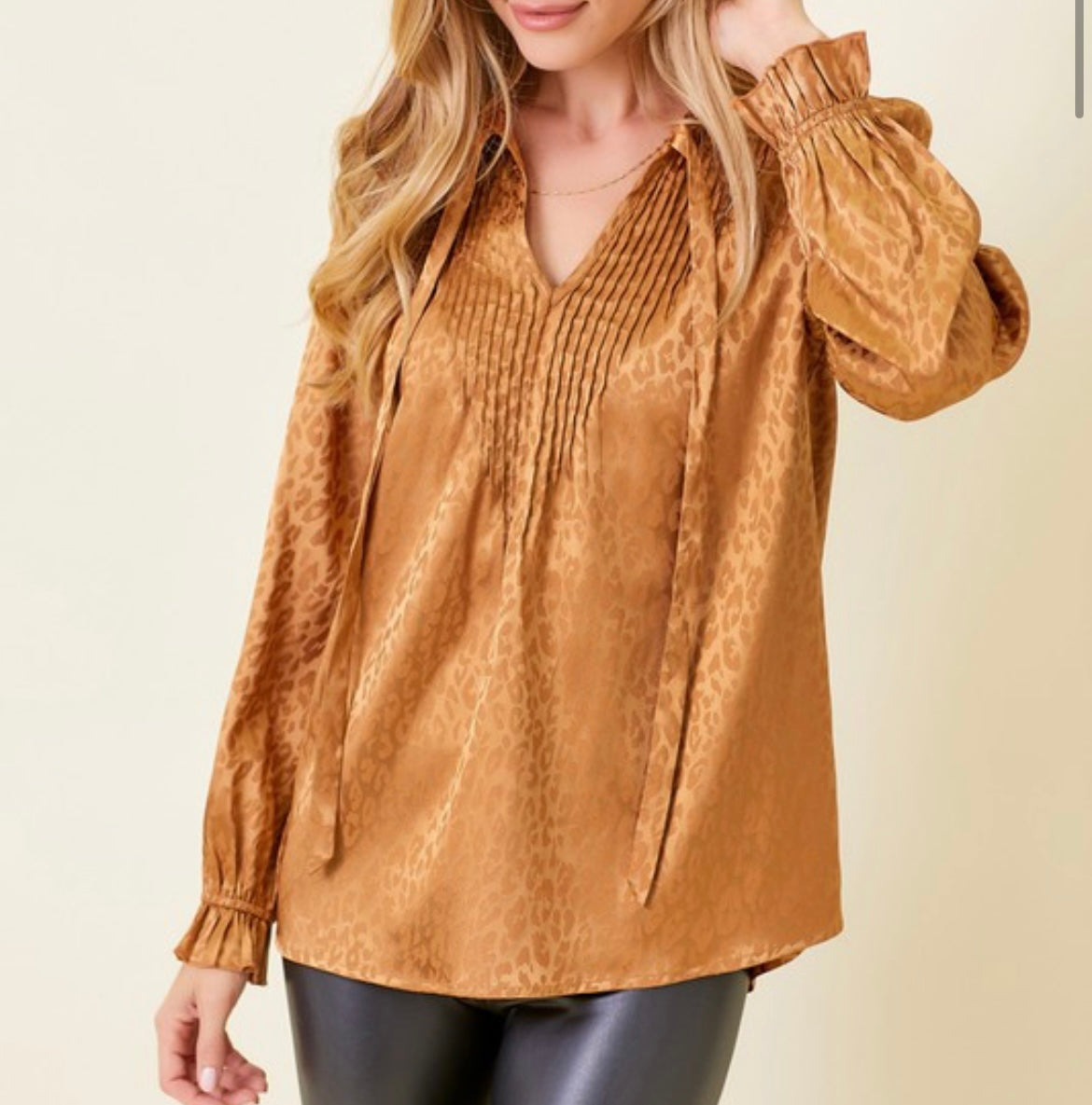 Morgan Leopard Blouse-Long Sleeves-Mystree-The Funky Zebra Ames, Women's Fashion Boutique in Ames, Iowa