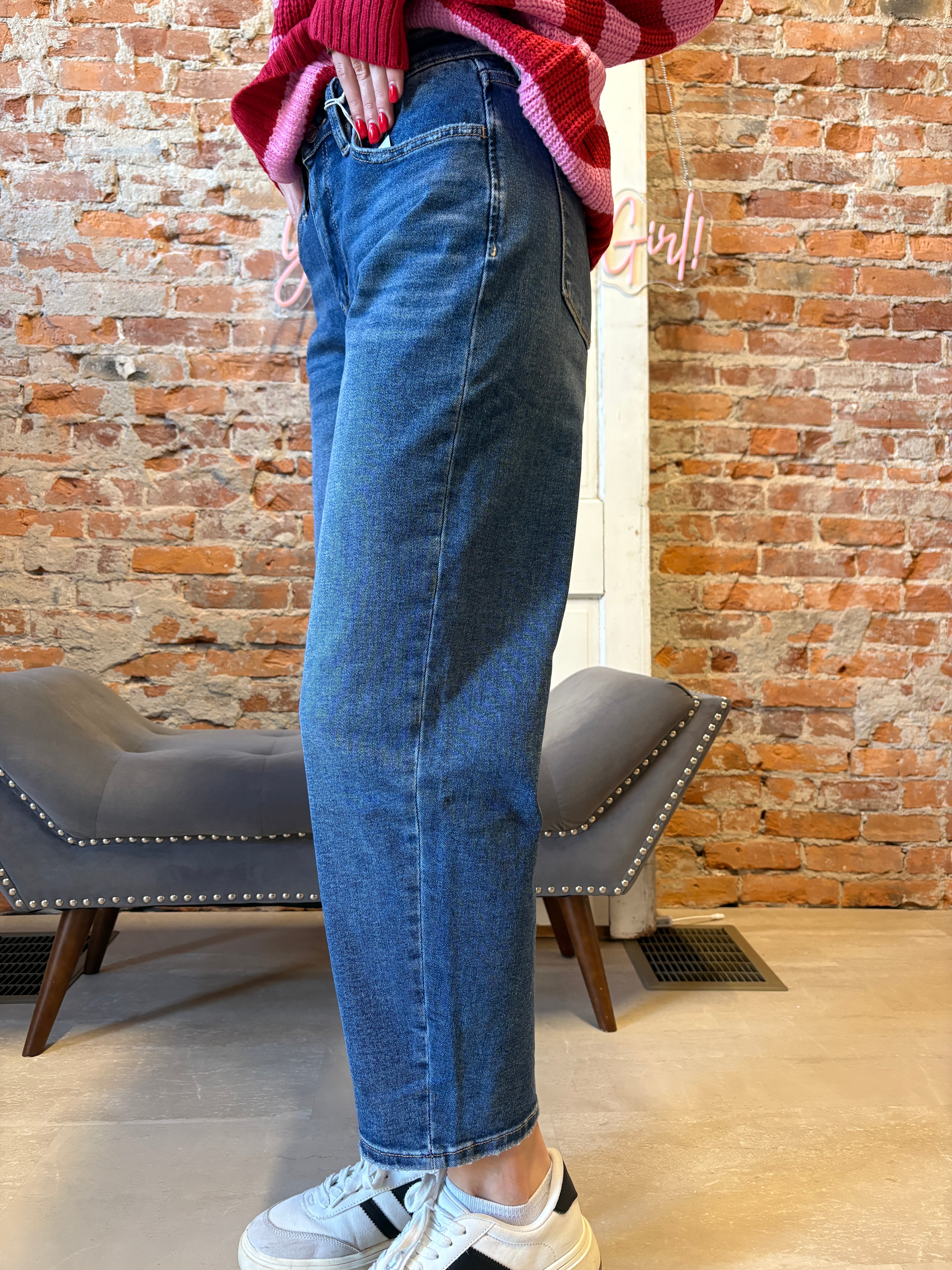 Resi Barrel Jeans-Jeans-Veveret-The Funky Zebra Ames, Women's Fashion Boutique in Ames, Iowa