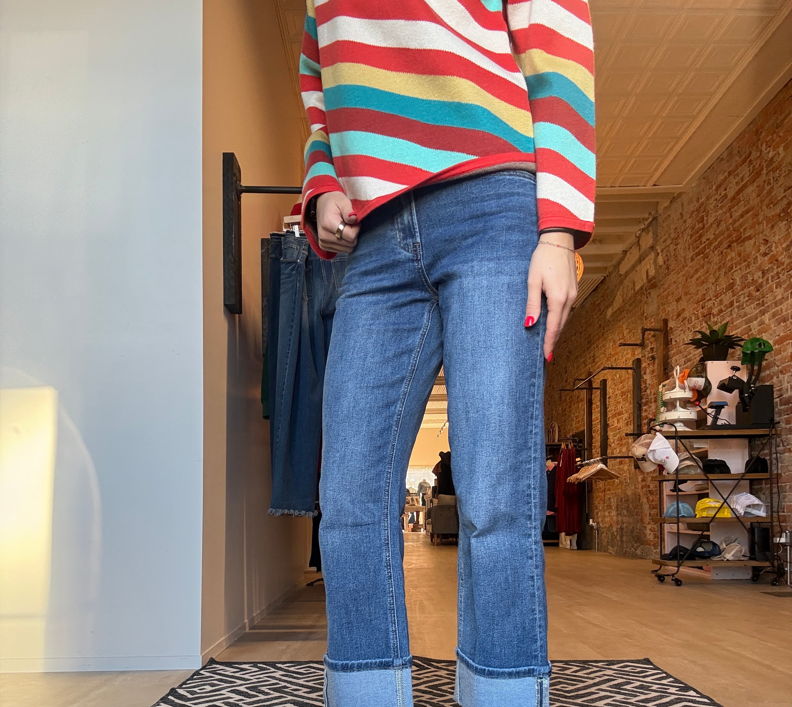 Benny Straight Leg Jeans-Jeans-Veveret-The Funky Zebra Ames, Women's Fashion Boutique in Ames, Iowa