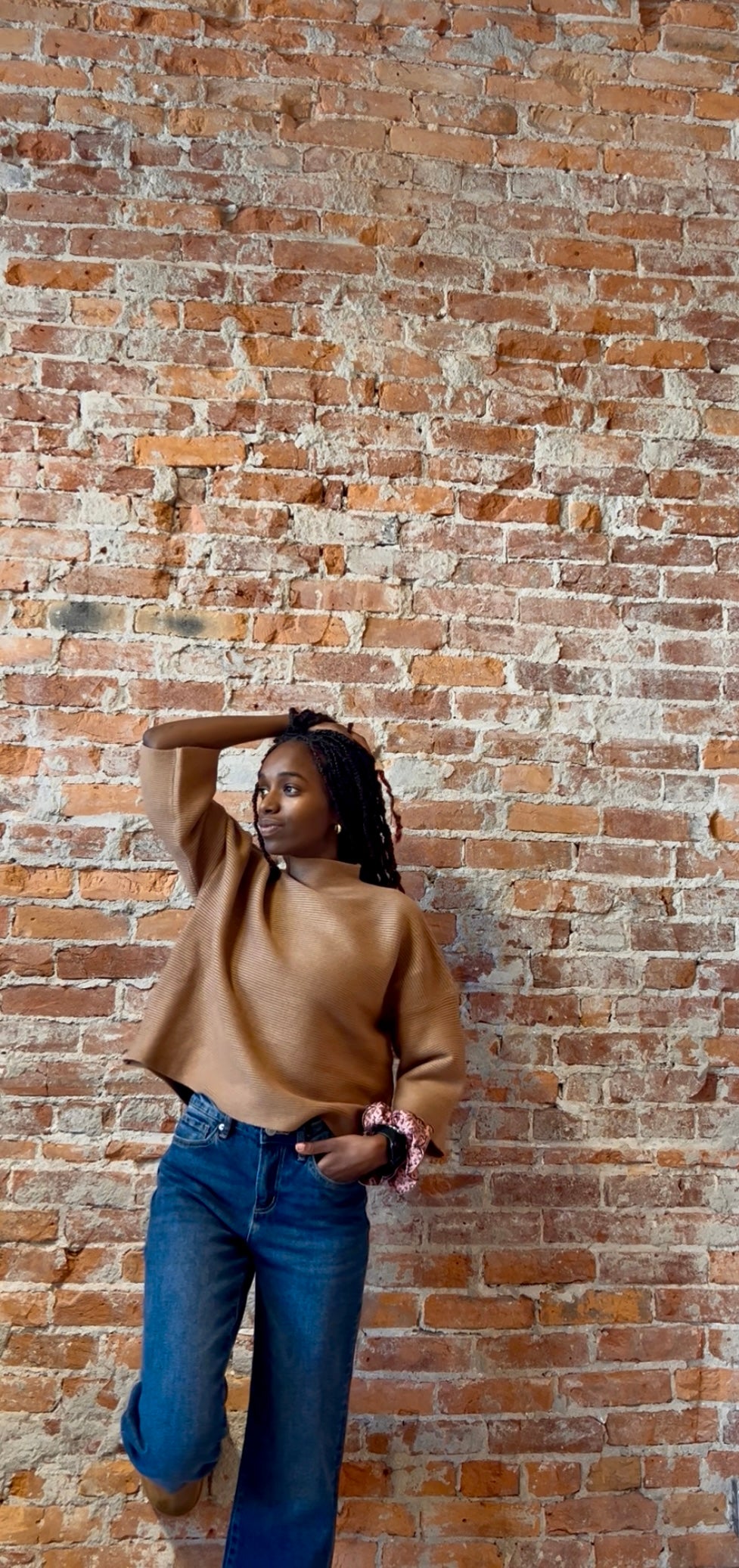 Brantley Sweater-apparel-Ellison-The Funky Zebra Ames, Women's Fashion Boutique in Ames, Iowa