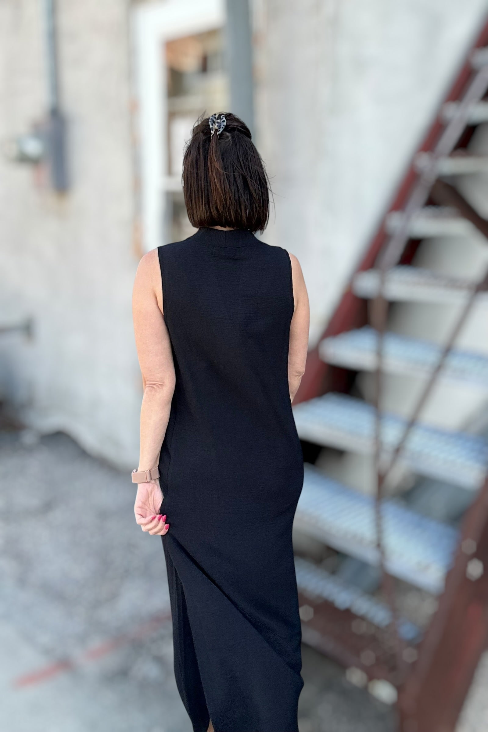 Laurel Black Sleeveless V-Neck Dress-Dresses-Molly Bracken-The Funky Zebra Ames, Women's Fashion Boutique in Ames, Iowa
