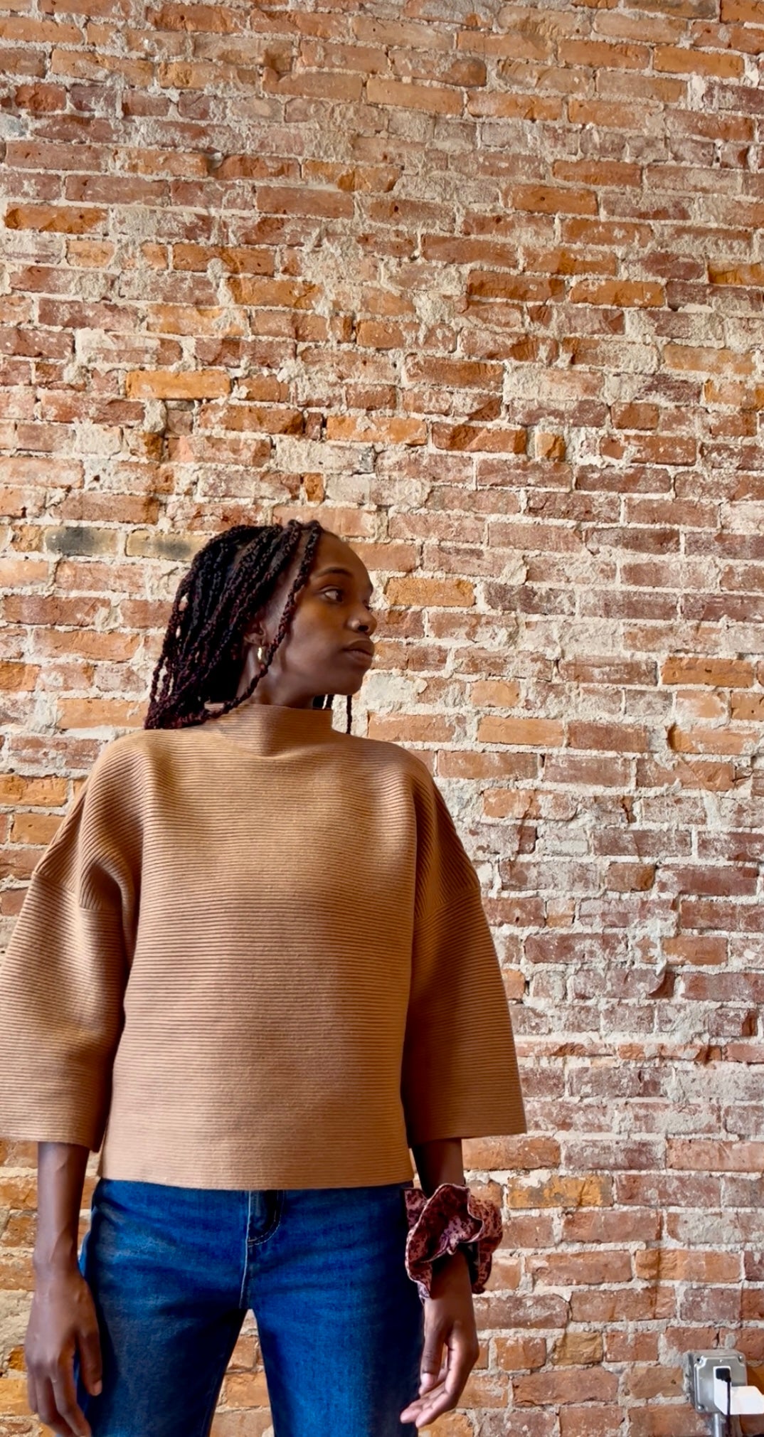 Brantley Sweater-apparel-Ellison-The Funky Zebra Ames, Women's Fashion Boutique in Ames, Iowa