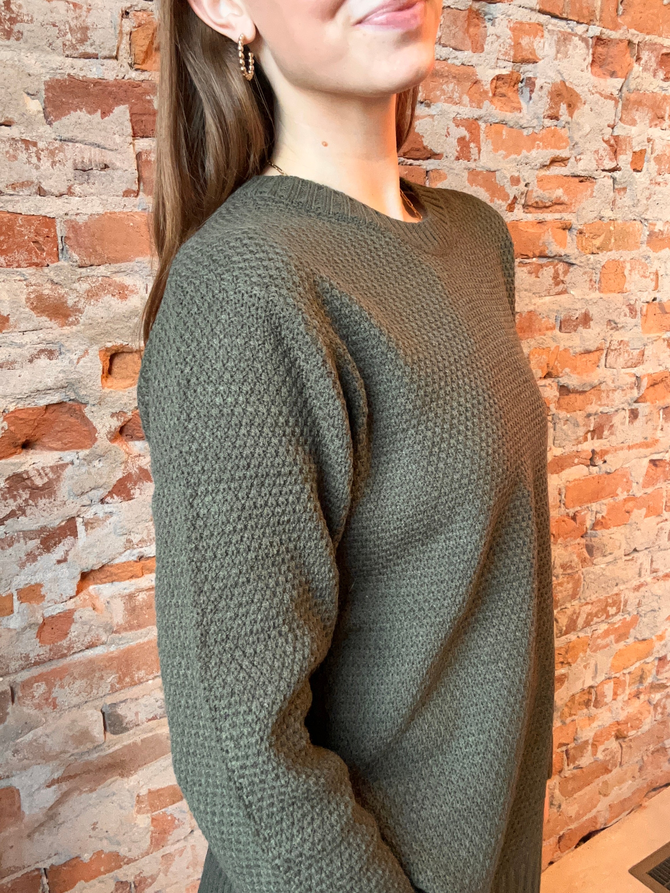 Bella Round Neck Sweaters-Sweaters-Zenana-The Funky Zebra Ames, Women's Fashion Boutique in Ames, Iowa