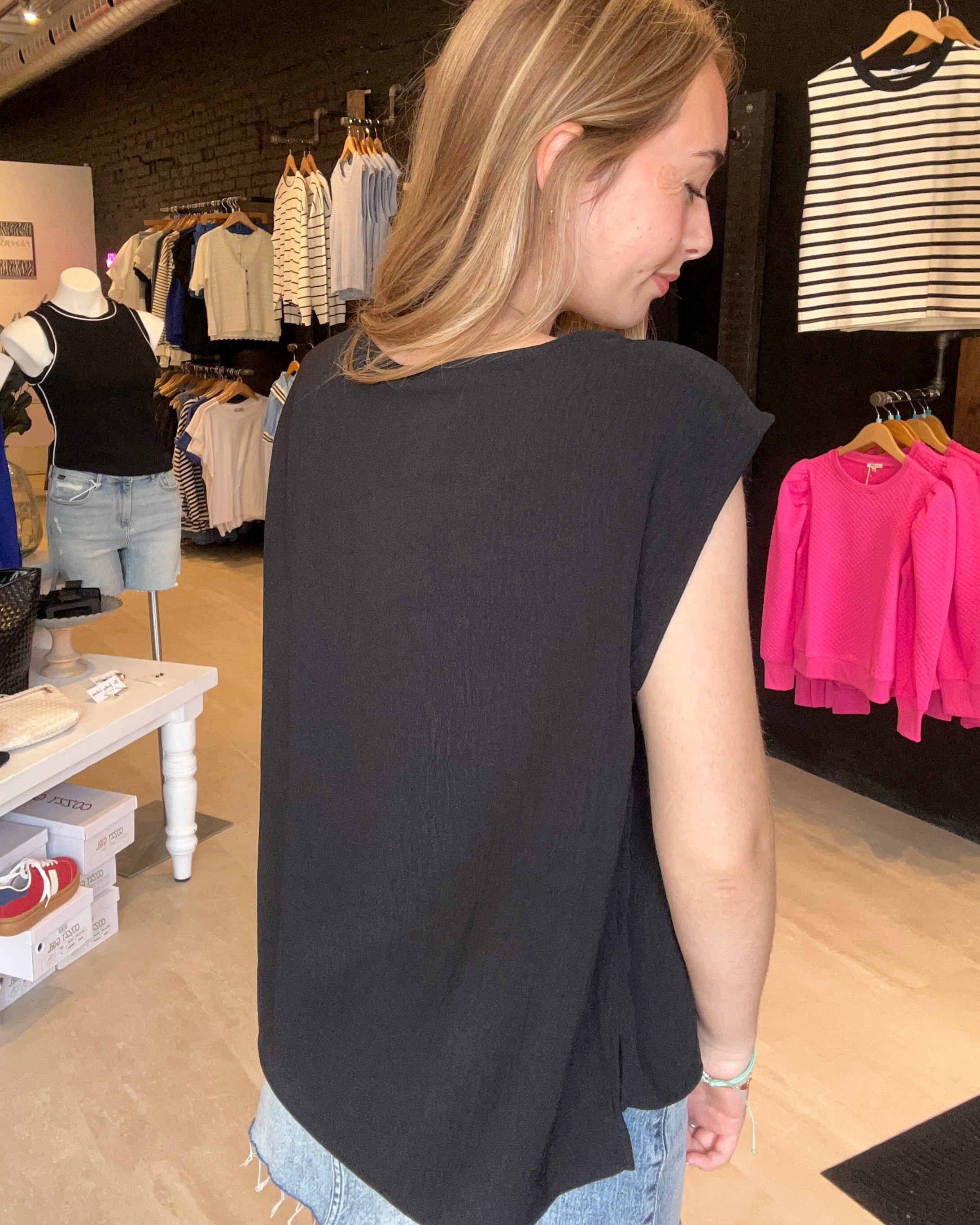 Stella Sleeveless Top-Eesome-The Funky Zebra Ames, Women's Fashion Boutique in Ames, Iowa