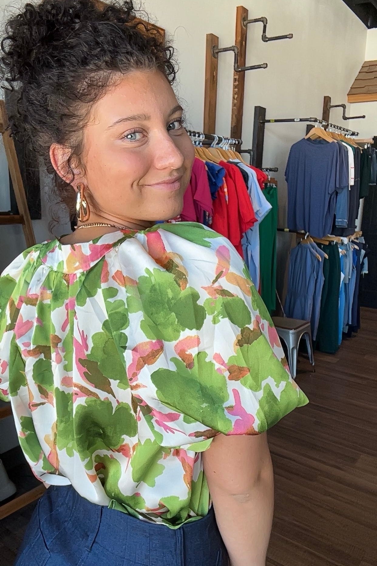 Sadie Floral Top-Glam-The Funky Zebra Ames, Women's Fashion Boutique in Ames, Iowa