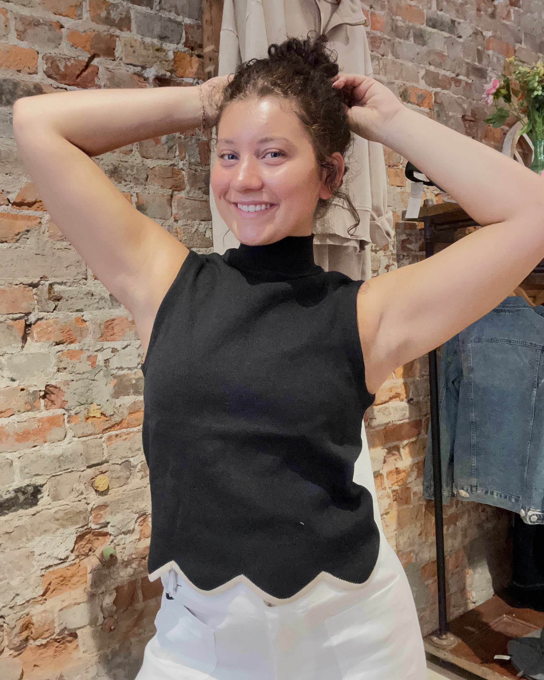 Jenni Sleeveless Scalloped Top-Tank Tops-Eesome-The Funky Zebra Ames, Women's Fashion Boutique in Ames, Iowa