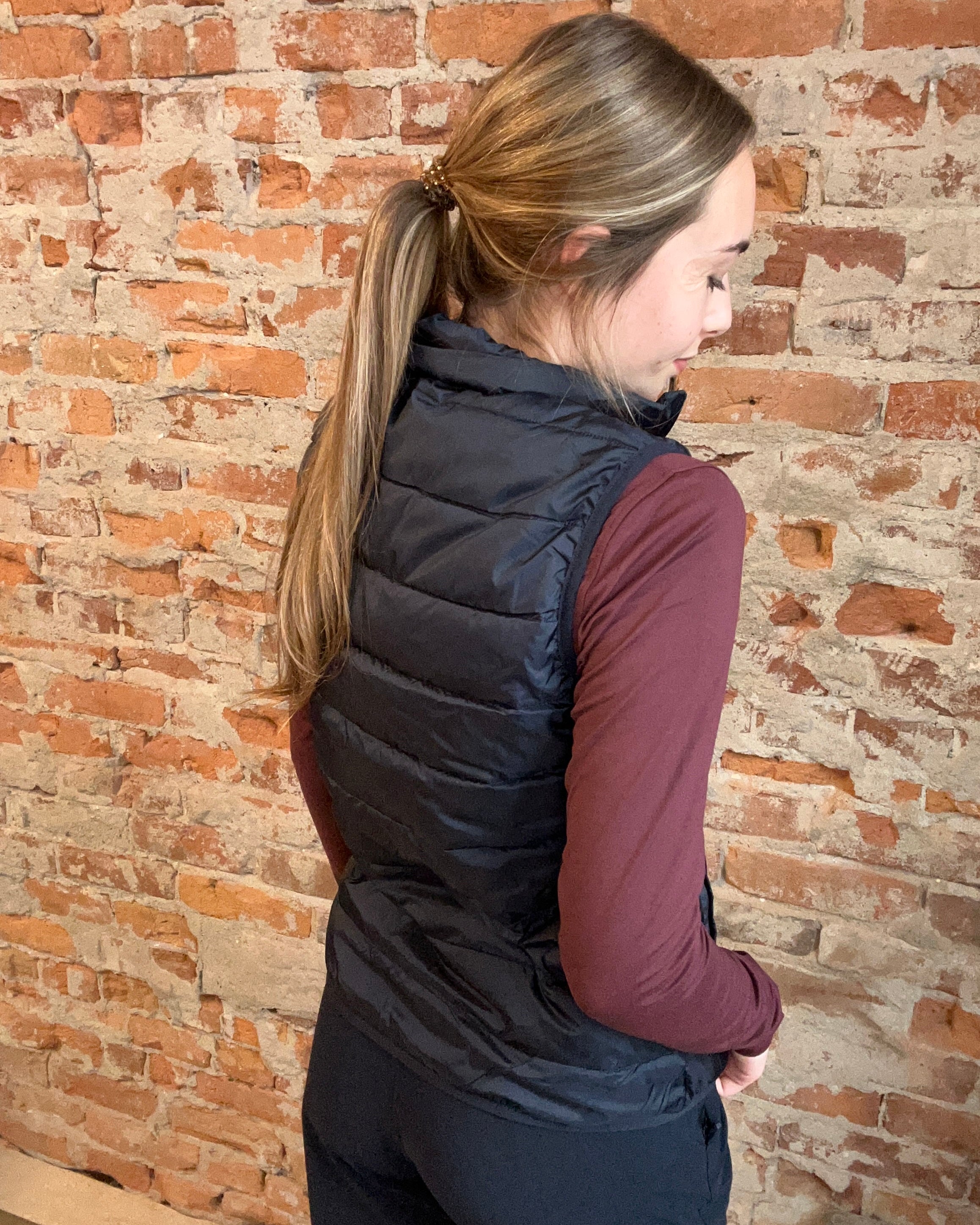 Pacific Navy Puffer-Storm Creek-The Funky Zebra Ames, Women's Fashion Boutique in Ames, Iowa