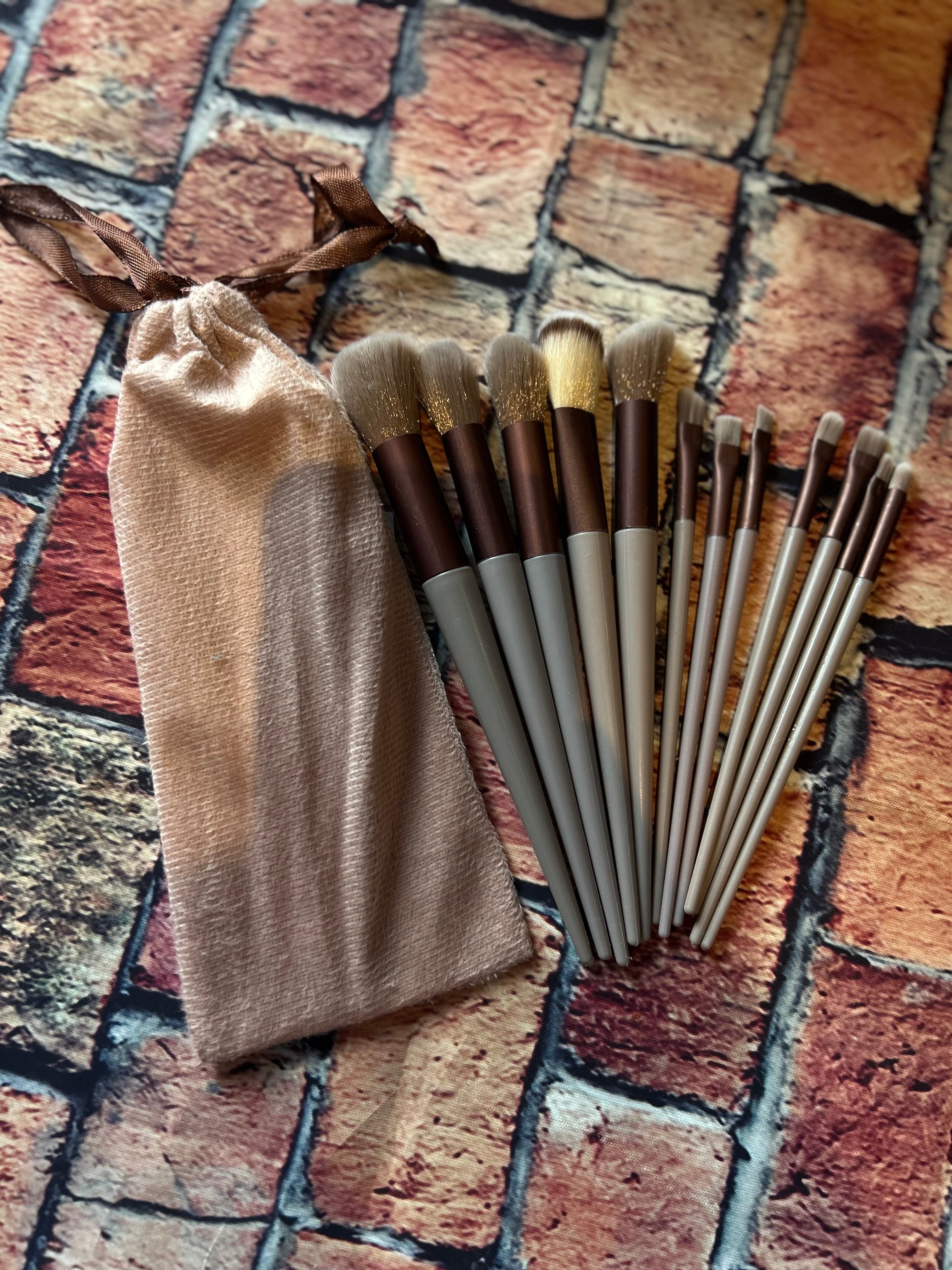 Makeup Brush Set-Accessories-Zenana-The Funky Zebra Ames, Women's Fashion Boutique in Ames, Iowa