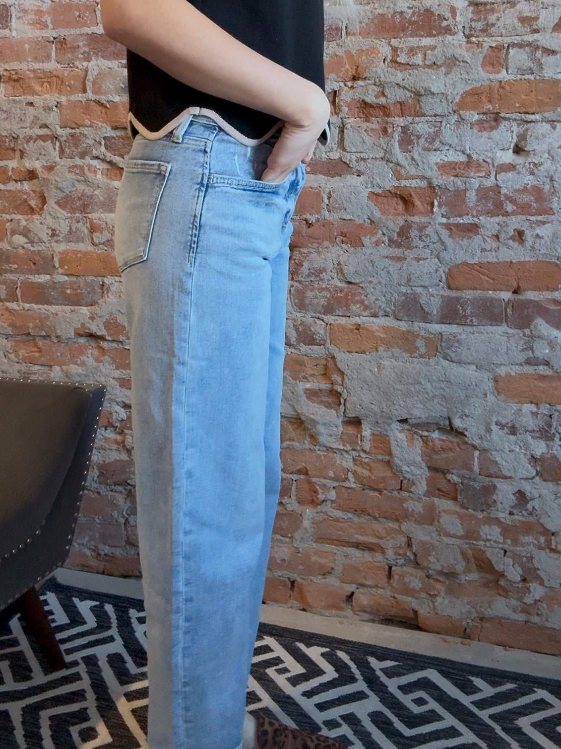 Nicollet Barrel Jean-apparel-Vervet-The Funky Zebra Ames, Women's Fashion Boutique in Ames, Iowa