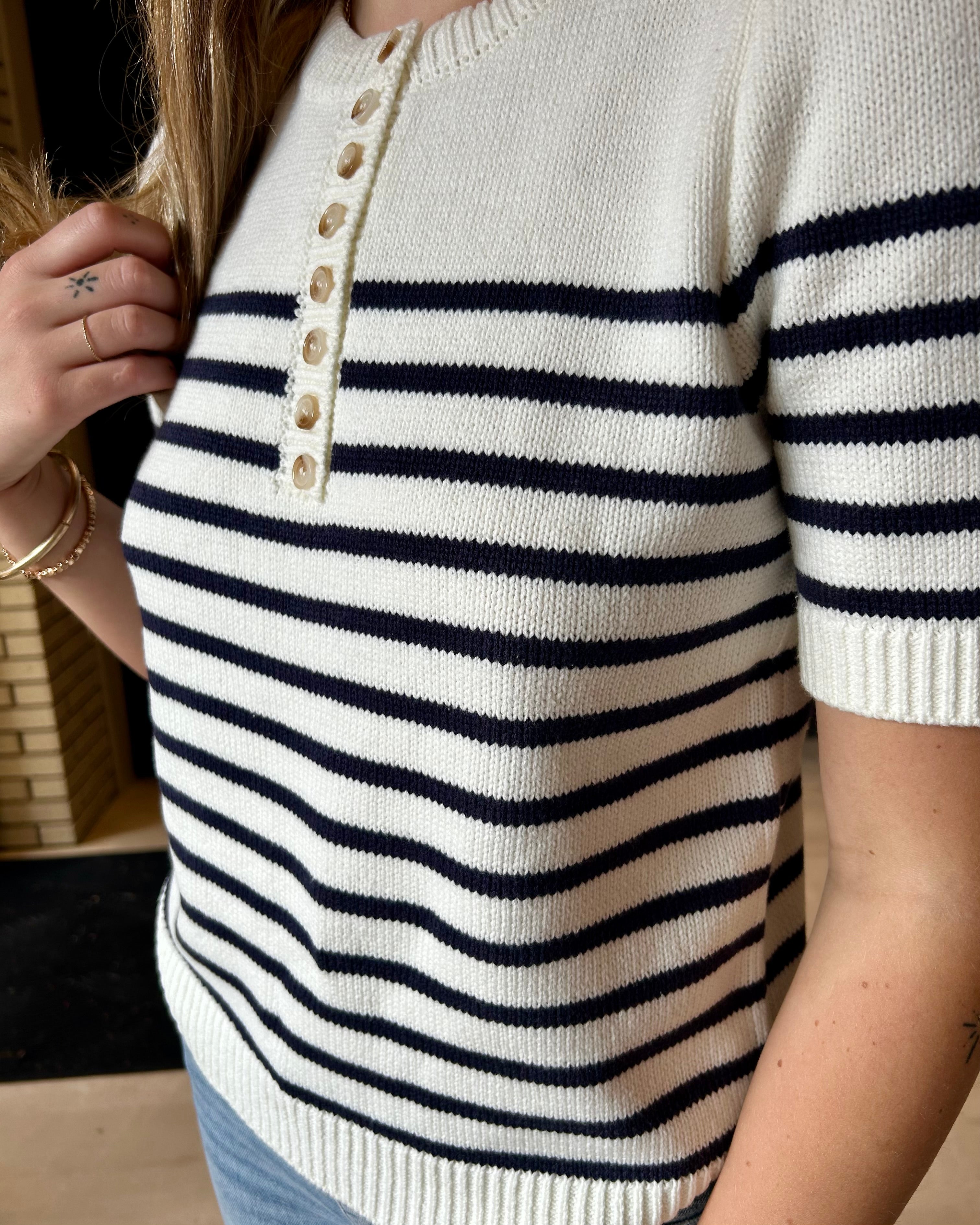 Lara Balloon Sleeve Top-Sweaters-Wishlist-The Funky Zebra Ames, Women's Fashion Boutique in Ames, Iowa