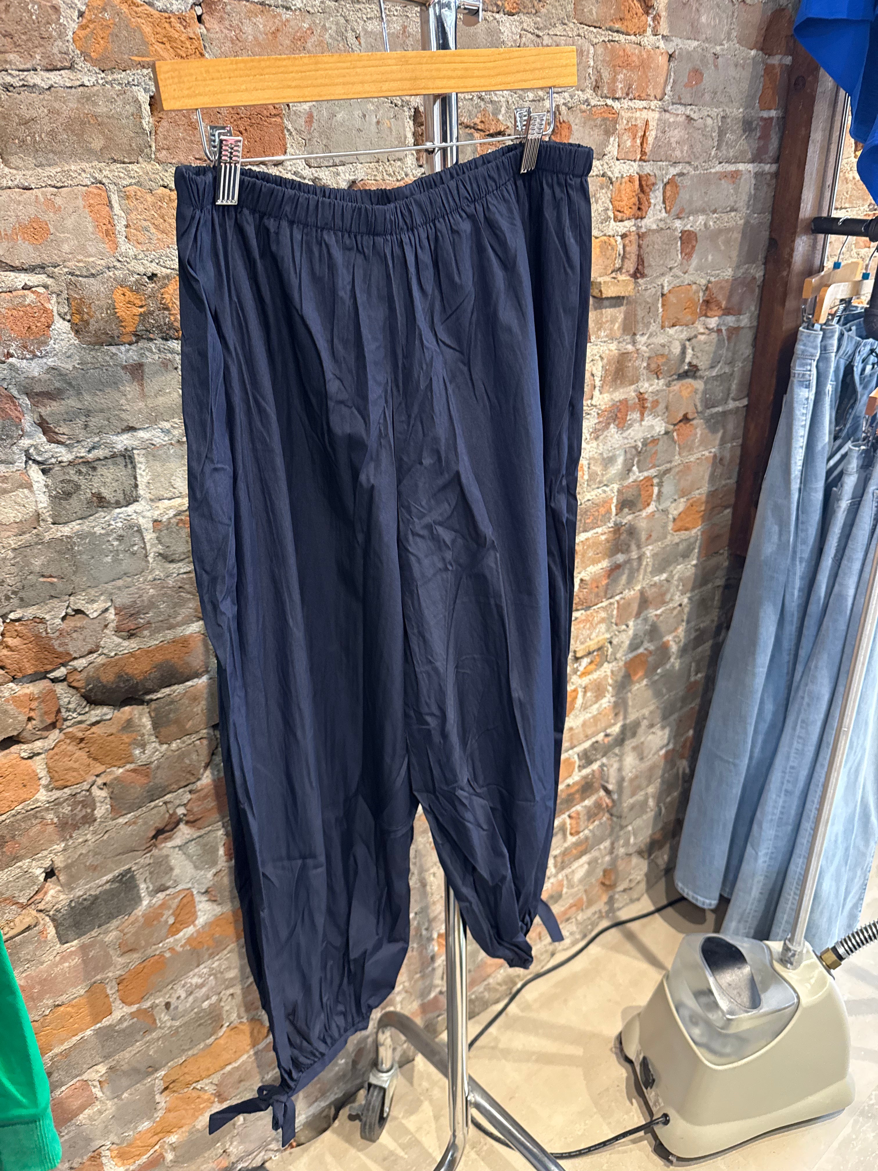 Jacki Balloon Tie Pant-Pants-Glam-The Funky Zebra Ames, Women's Fashion Boutique in Ames, Iowa