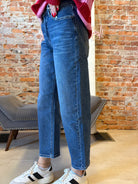 Resi Barrel Jeans-Jeans-Veveret-The Funky Zebra Ames, Women's Fashion Boutique in Ames, Iowa