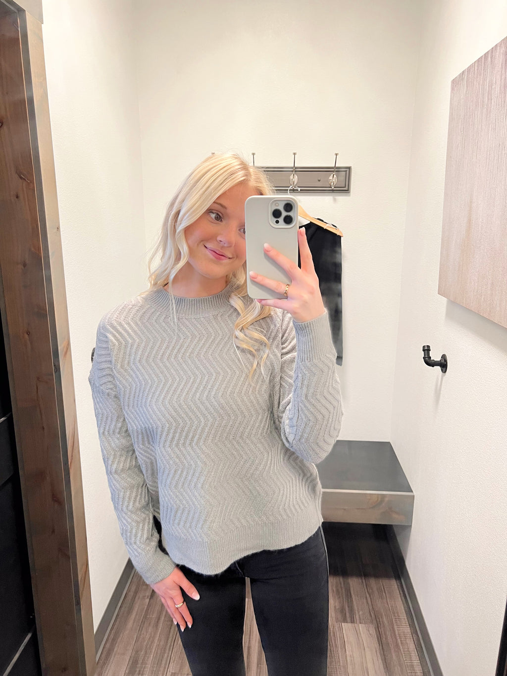 MN Grace Pullover Sweater