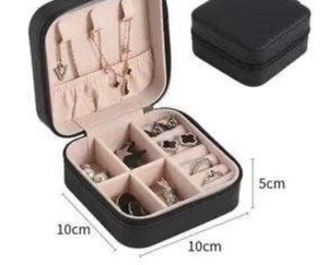 MN Mini Jewelry Case