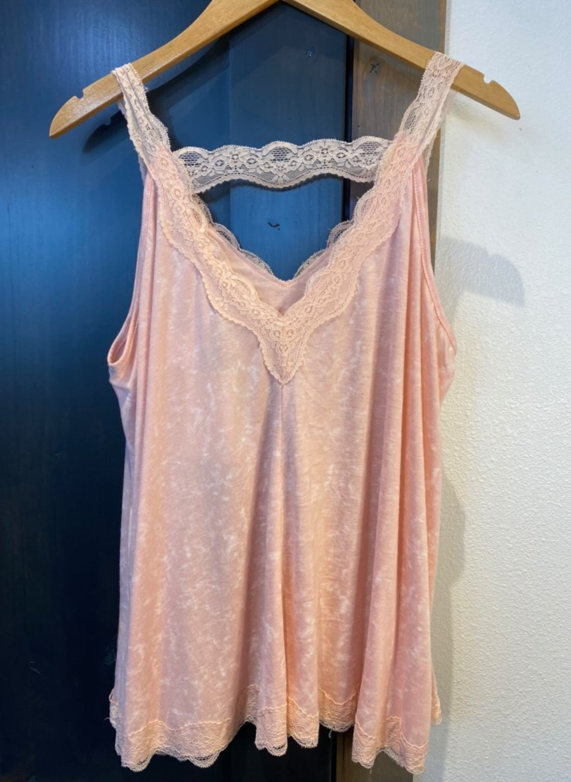 MN Sand Lace Tank